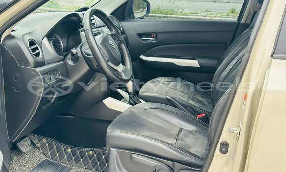 Mua Đã sử dụng Suzuki Vitara Xe ô tô Mua Đã sử dụng Suzuki Vitara Xe ô tô
