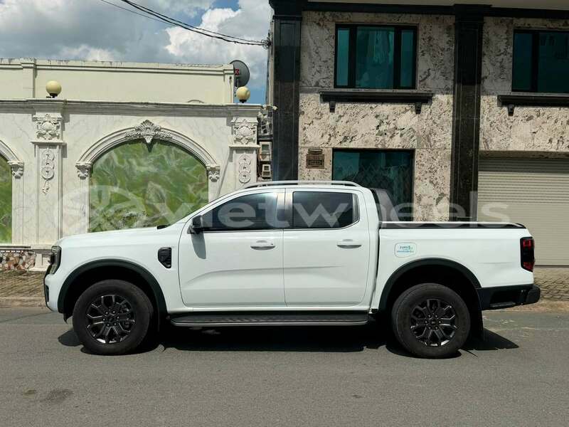 Big with watermark ford wind star hanoi hue 48636