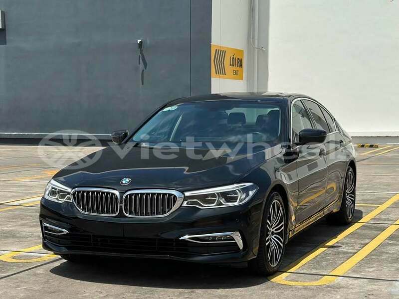 Big with watermark bmw 5 series hanoi gia lai 48643