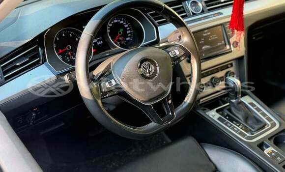 Mua Đã sử dụng Volkswagen Polo Xe ô tô Mua Đã sử dụng Volkswagen Polo Xe ô tô