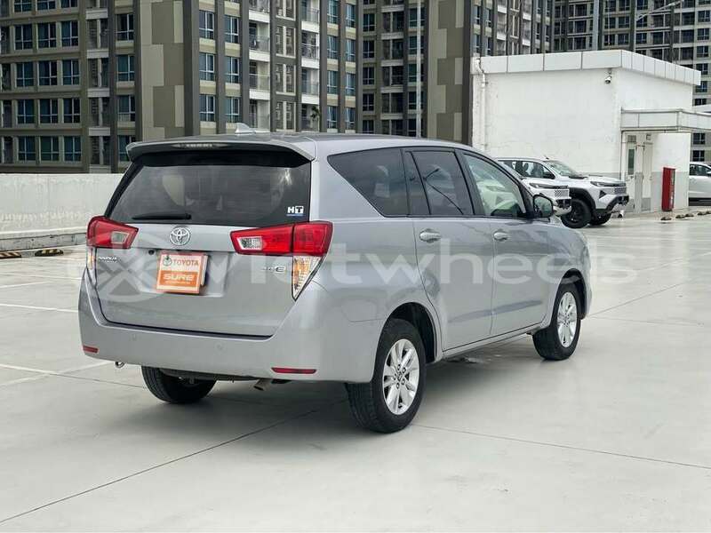 Big with watermark toyota innova hanoi gia lai 48675