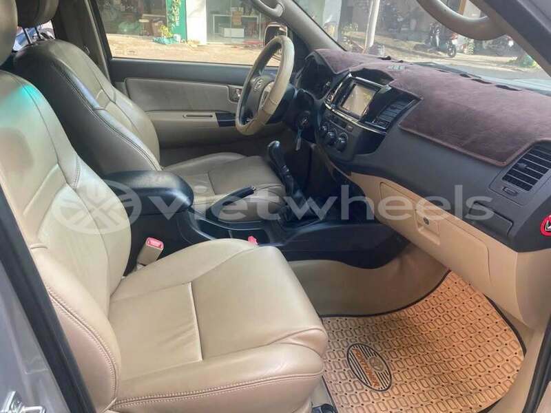 Big with watermark toyota fortuner hanoi hue 48677