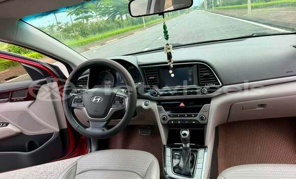 Mua Đã sử dụng Hyundai Elantra Xe ô tô Mua Đã sử dụng Hyundai Elantra Xe ô tô