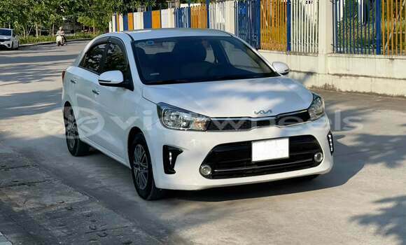 Mua Đã sử dụng KIA Soluto Xe ô tô Mua Đã sử dụng KIA Soluto Xe ô tô