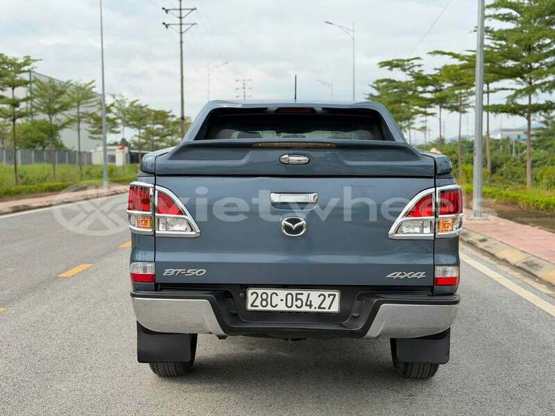 Big with watermark mazda bt 50 none cao bang 48710
