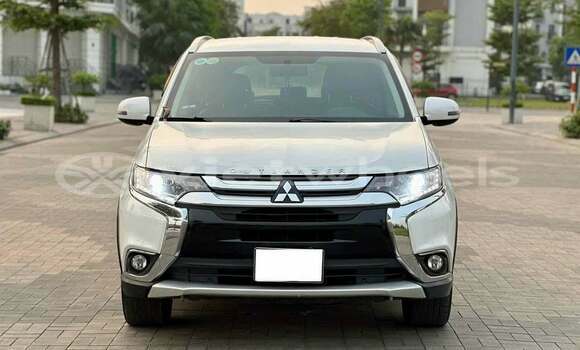 Mua Đã sử dụng Mitsubishi Outlander Xe ô tô Mua Đã sử dụng Mitsubishi Outlander Xe ô tô