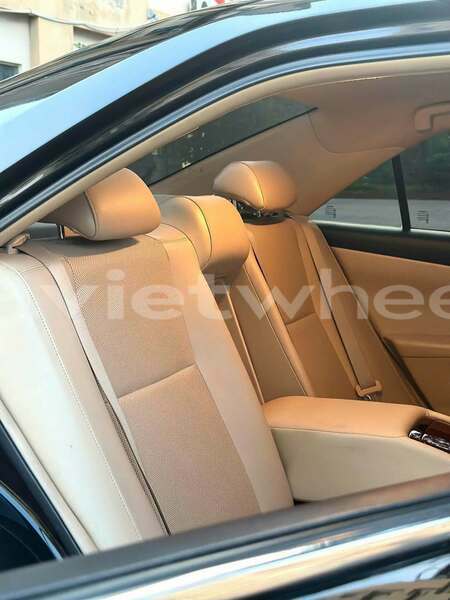 Big with watermark toyota camry hanoi gia lai 48720