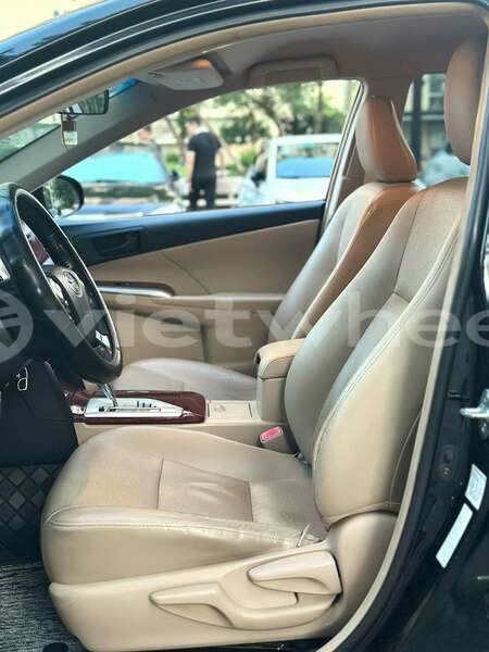 Big with watermark toyota camry hanoi gia lai 48720