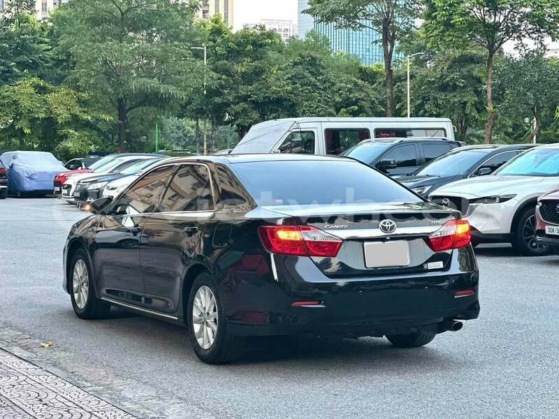 Big with watermark toyota camry hanoi gia lai 48720