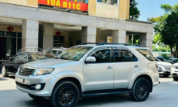 Mua Đã sử dụng Toyota Fortuner Xe ô tô Mua Đã sử dụng Toyota Fortuner Xe ô tô