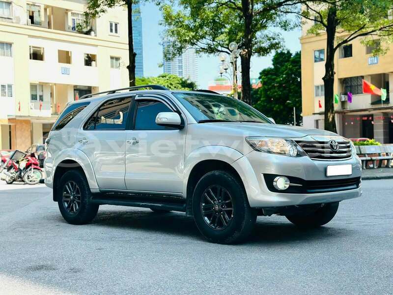 Big with watermark toyota fortuner none cao bang 48723