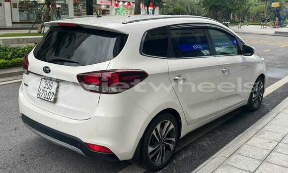 Mua Đã sử dụng KIA Rondo Xe ô tô Mua Đã sử dụng KIA Rondo Xe ô tô