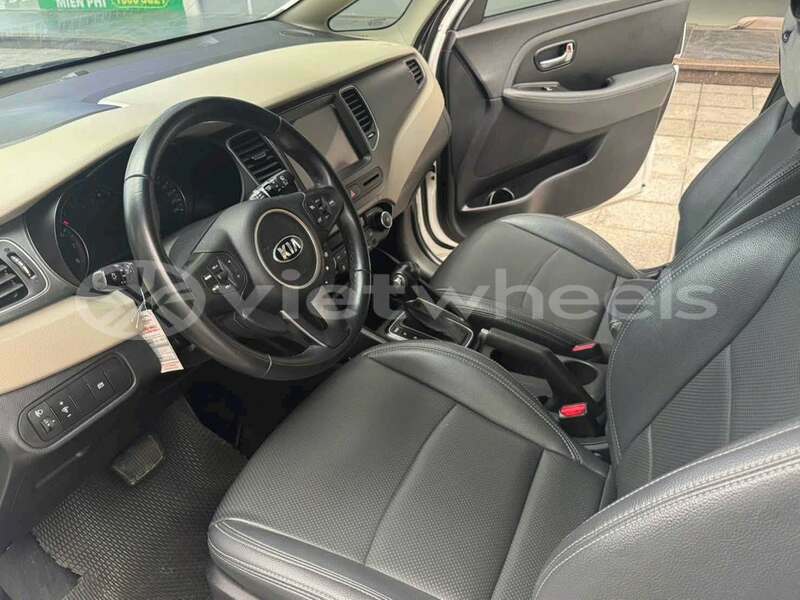 Big with watermark kia rondo none cao bang 48726