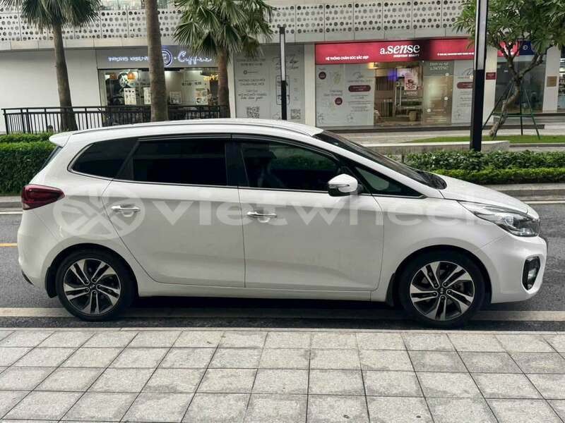 Big with watermark kia rondo none cao bang 48726