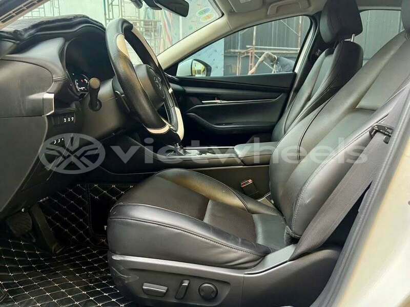 Big with watermark mazda 3 none cao bang 48758