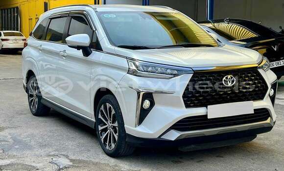 Buy Used Toyota VELOZ Car