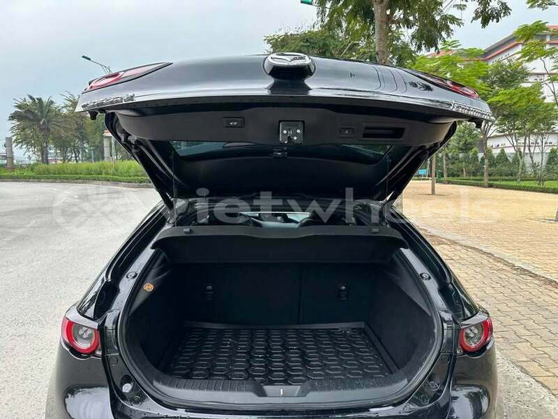 Big with watermark mazda 3 hanoi an giang 48789