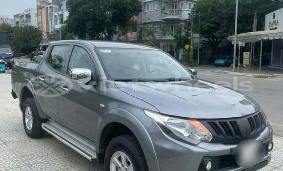 Mua Đã sử dụng Mitsubishi TRITON Xe ô tô Mua Đã sử dụng Mitsubishi TRITON Xe ô tô