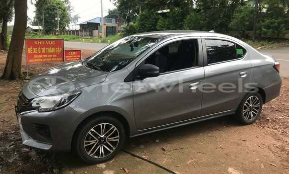 Mua Đã sử dụng Mitsubishi Attrage Xe ô tô Mua Đã sử dụng Mitsubishi Attrage Xe ô tô