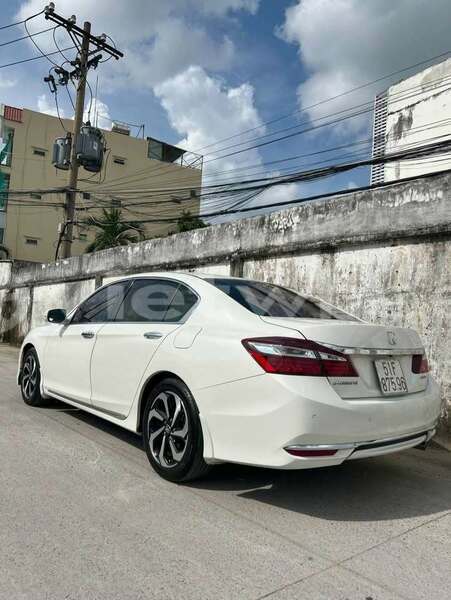Big with watermark honda accord none cao bang 48798