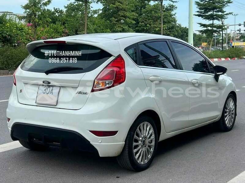 Big with watermark ford fiesta hanoi ha noi 48835