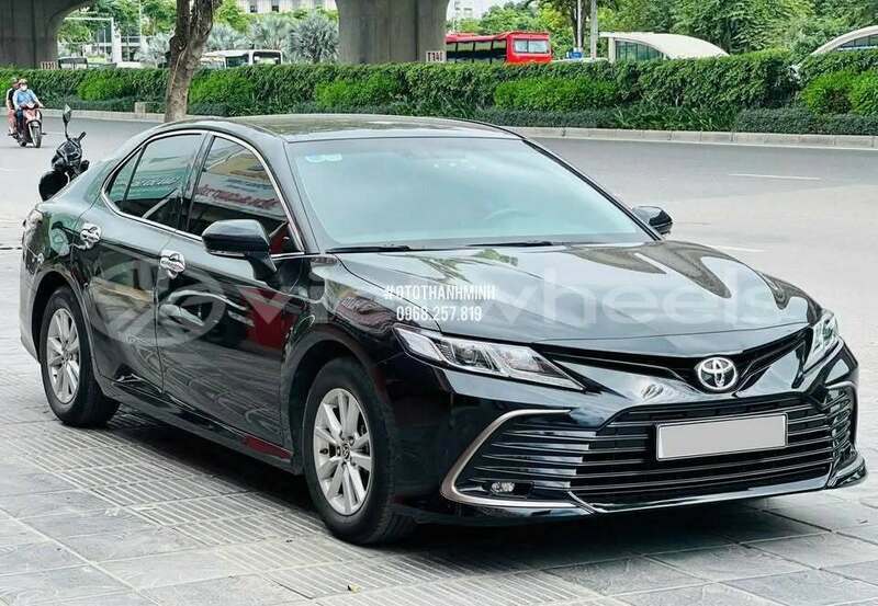 Big with watermark toyota camry hanoi lam dong 48838