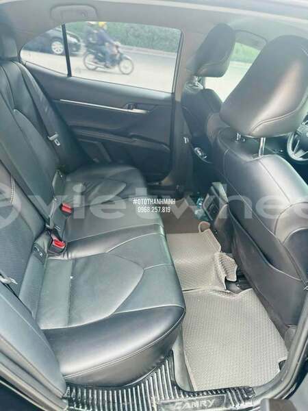 Big with watermark toyota camry hanoi lam dong 48838