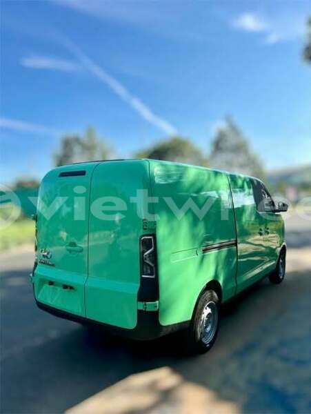 Big with watermark toyota avanza at none cao bang 48848