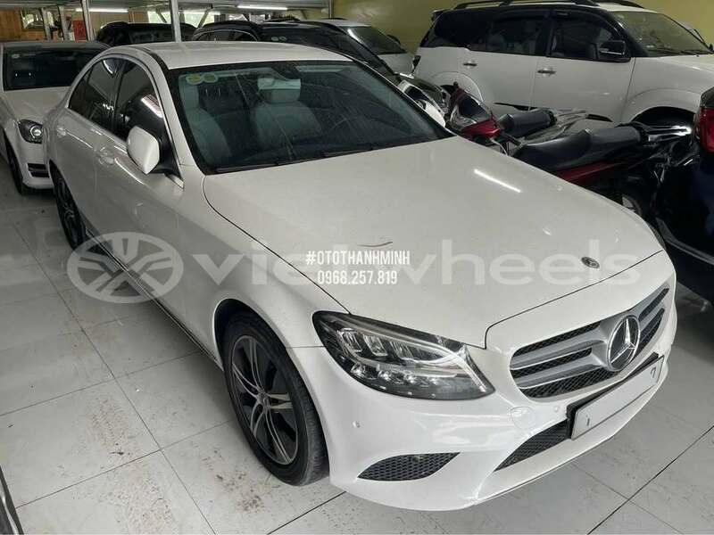 Big with watermark mercedes benz c class hanoi ha noi 48856