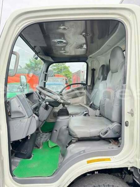 Big with watermark isuzu d max hanoi can tho 48887