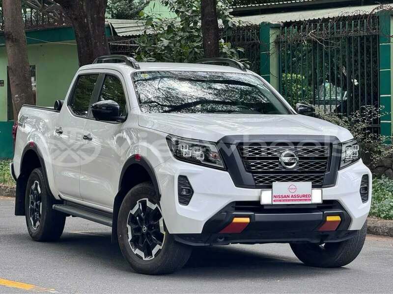 Big with watermark nissan navara none cao bang 48917