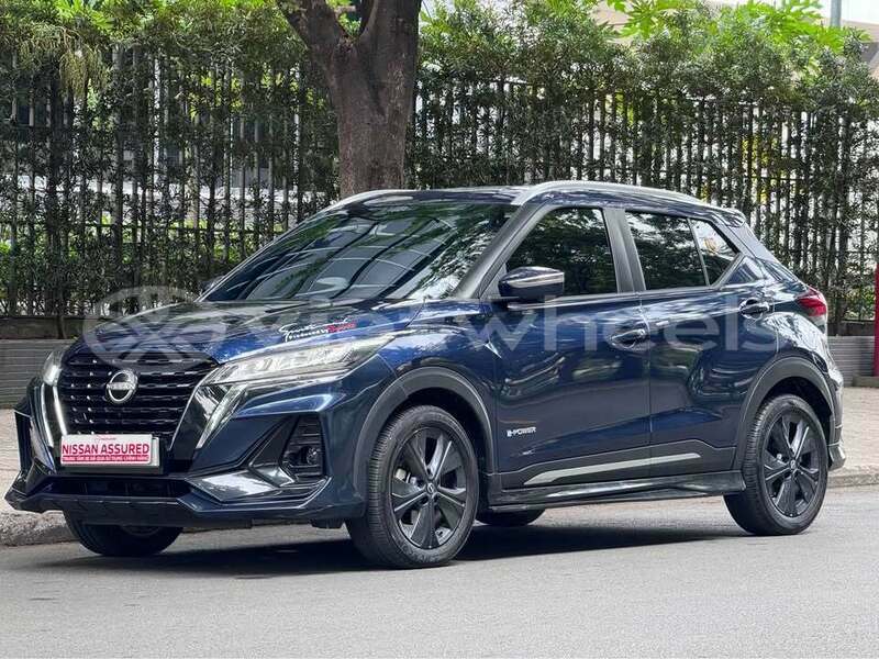 Big with watermark nissan kicks hanoi gia lai 48921
