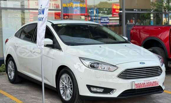 Mua Đã sử dụng Ford Focus Xe ô tô Mua Đã sử dụng Ford Focus Xe ô tô