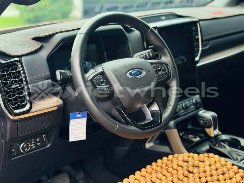 Big with watermark ford everest hanoi an giang 48929