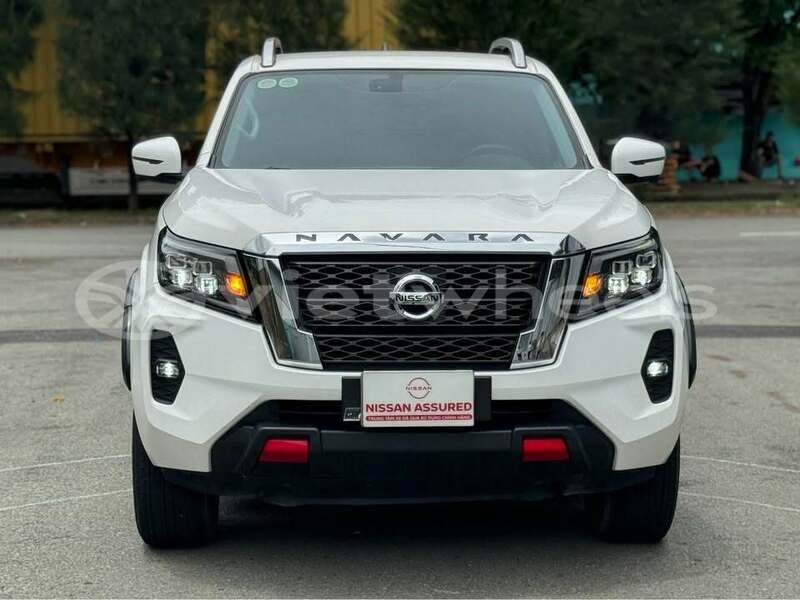 Big with watermark nissan navara none cao bang 48933