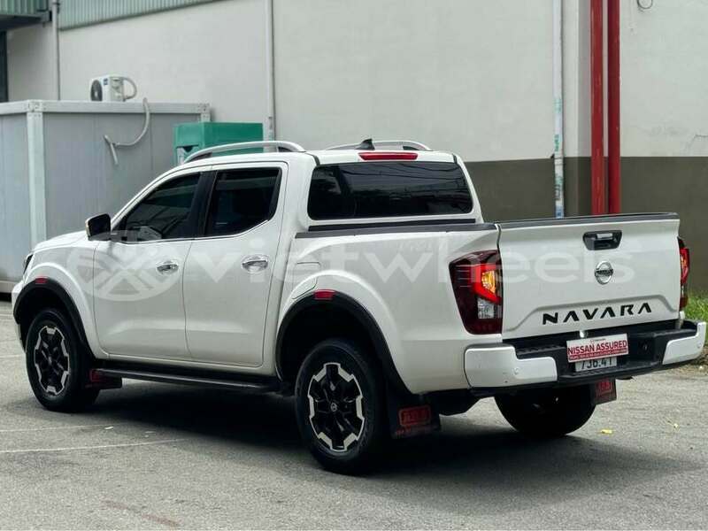 Big with watermark nissan navara none cao bang 48933