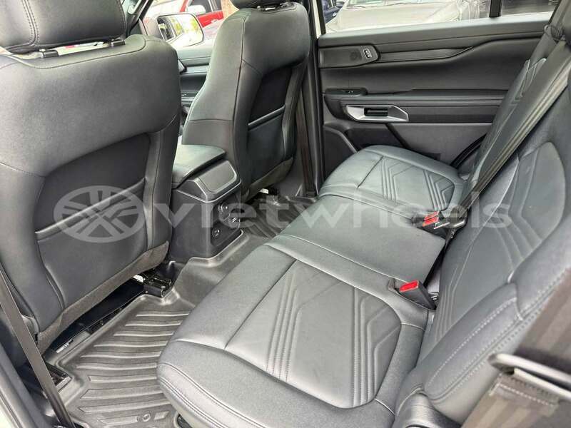 Big with watermark ford everest hanoi hue 48960