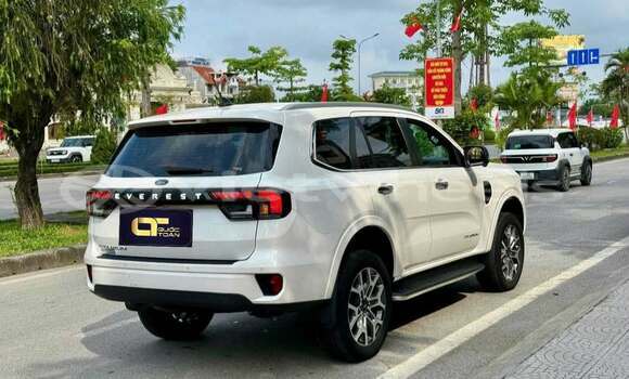 Mua Đã sử dụng Ford Everest Xe ô tô Mua Đã sử dụng Ford Everest Xe ô tô