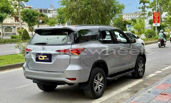 Mua Đã sử dụng Toyota Fortuner Xe ô tô Mua Đã sử dụng Toyota Fortuner Xe ô tô