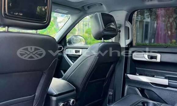 Buy Used Ford Explorer Car Buy Used Ford Explorer Car