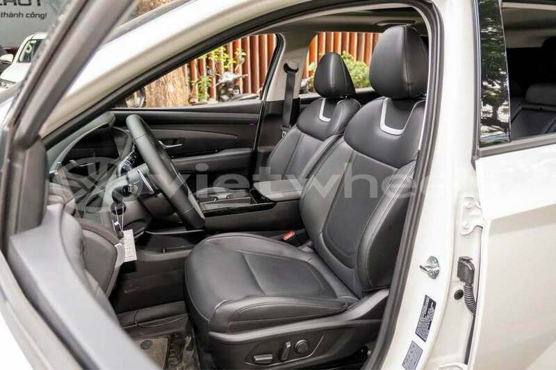 Big with watermark hyundai tucson hanoi can tho 48982