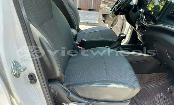 Buy Used Suzuki XL7 Car Buy Used Suzuki XL7 Car