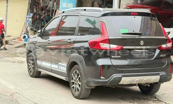 Buy Used Suzuki XL7 Car Buy Used Suzuki XL7 Car