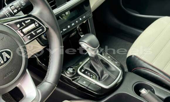 Buy Used KIA Seltos Car Buy Used KIA Seltos Car