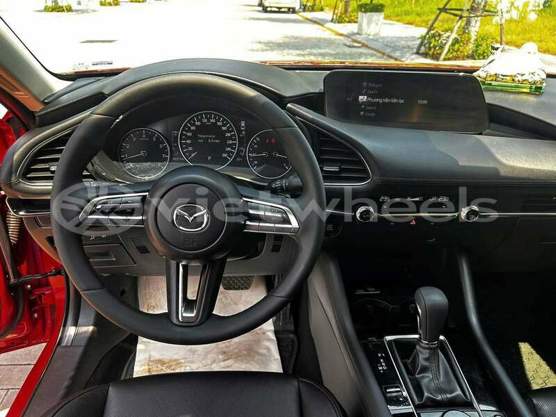 Big with watermark mazda 3 hanoi gia lai 49006