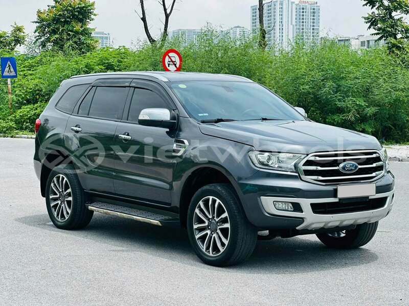 Big with watermark ford everest hanoi hue 49009