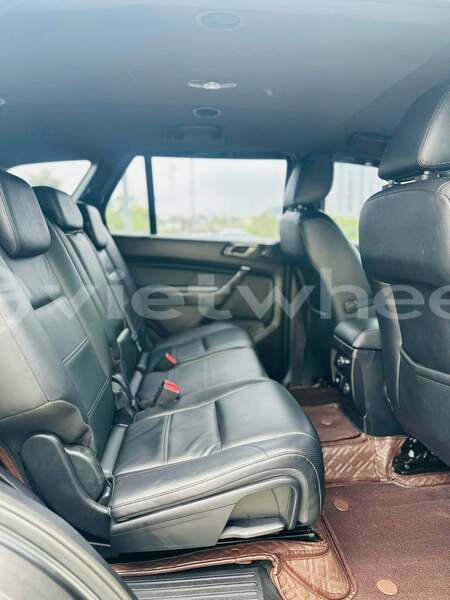 Big with watermark ford everest hanoi hue 49009