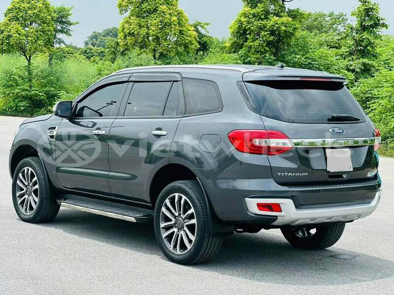 Big with watermark ford everest hanoi hue 49009