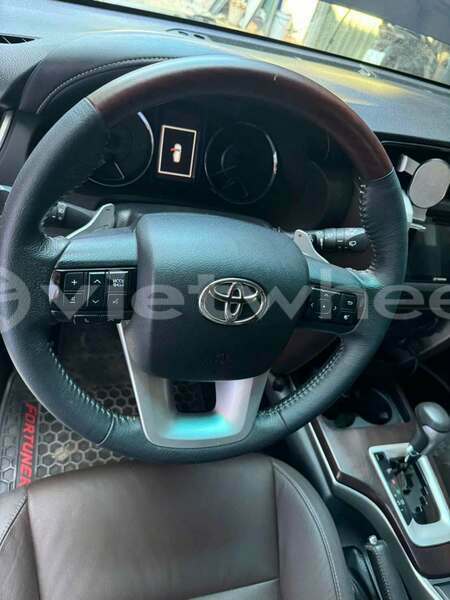 Big with watermark toyota fortuner hanoi gia lai 49011