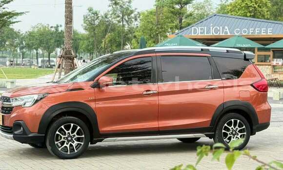 Buy Used Suzuki XL7 Car Buy Used Suzuki XL7 Car